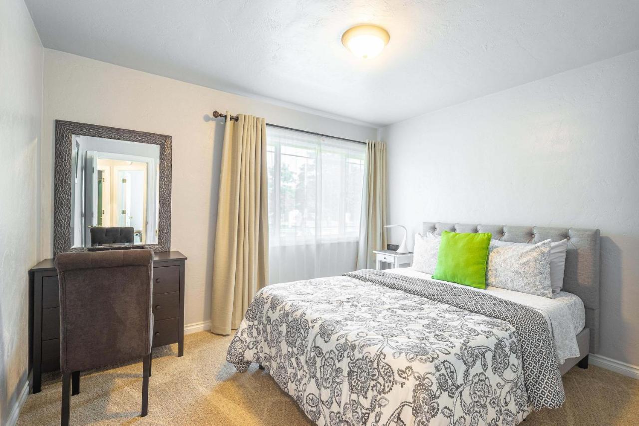 Duplex In Alberta Art District Портленд Экстерьер фото